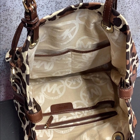 Michael Kors Animal Print Purse - Picture 3 of 4